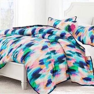 Pottery Barn Teen Twin Comforter & Sham Reversible & Fringed Etta Vee